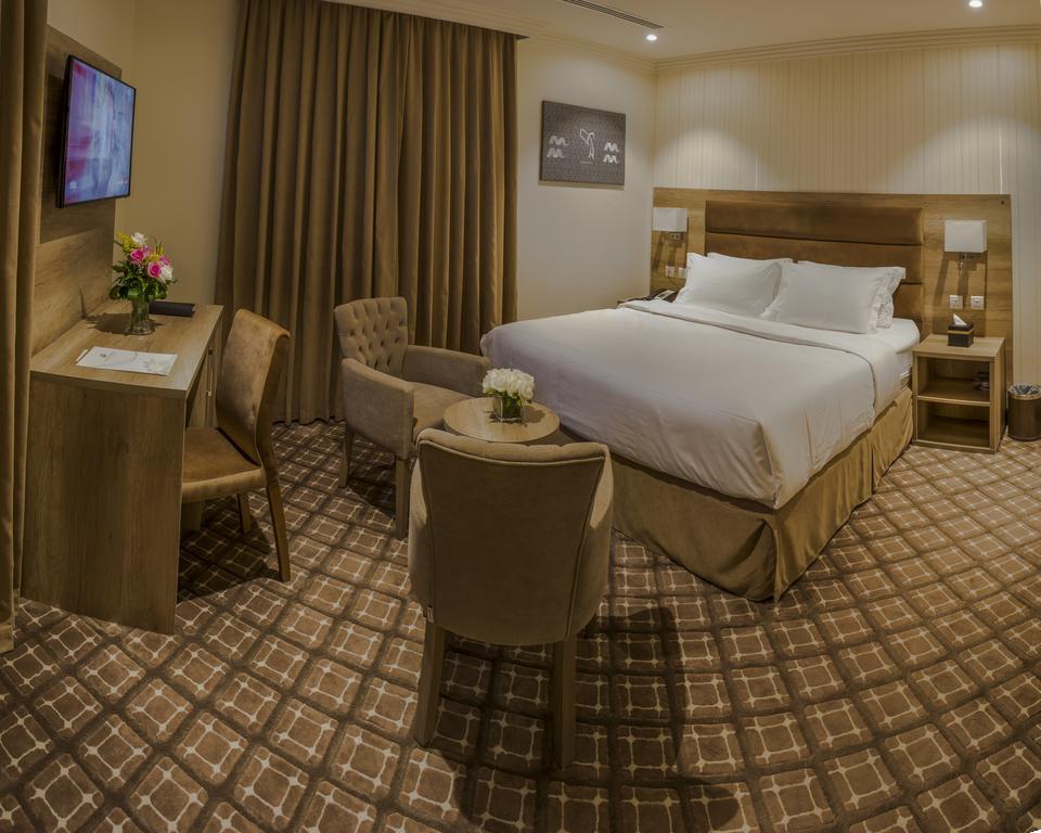 Burj Alhayat Hotel Suites Olaya Рияд Екстериор снимка