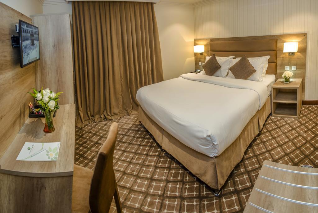 Burj Alhayat Hotel Suites Olaya Рияд Екстериор снимка