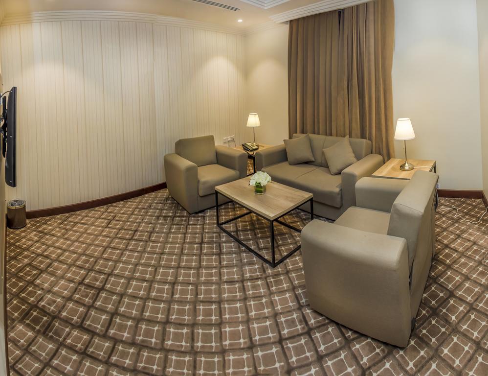 Burj Alhayat Hotel Suites Olaya Рияд Екстериор снимка