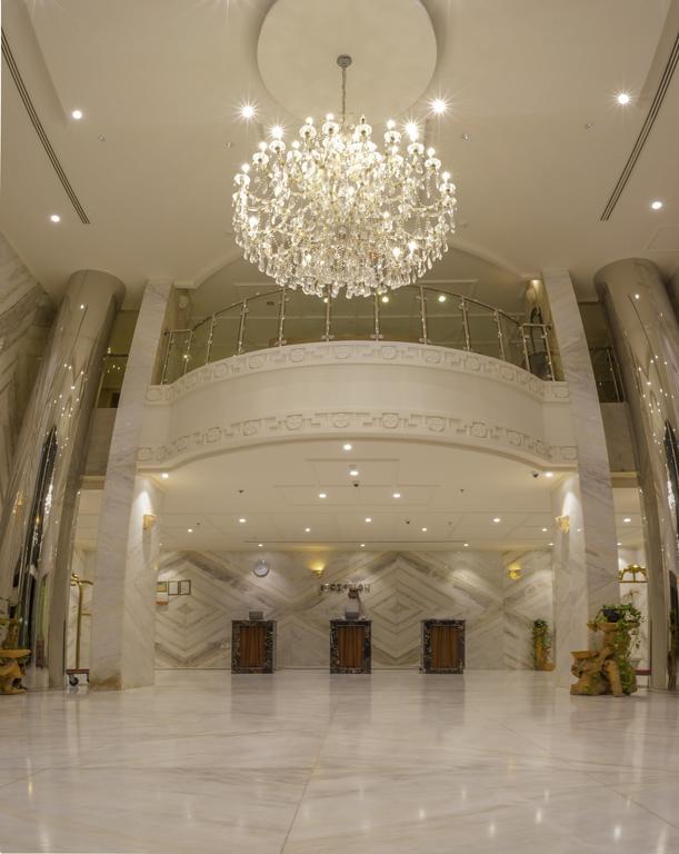 Burj Alhayat Hotel Suites Olaya Рияд Екстериор снимка