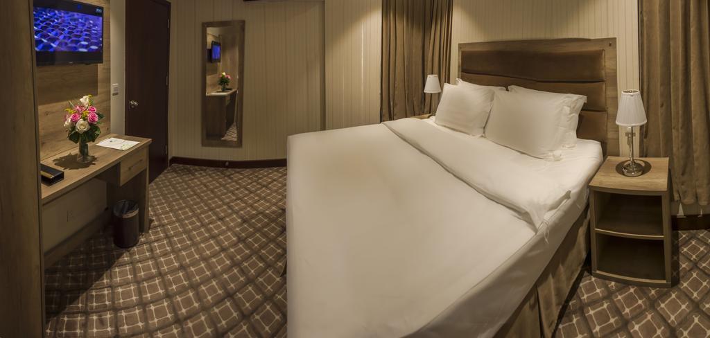 Burj Alhayat Hotel Suites Olaya Рияд Екстериор снимка