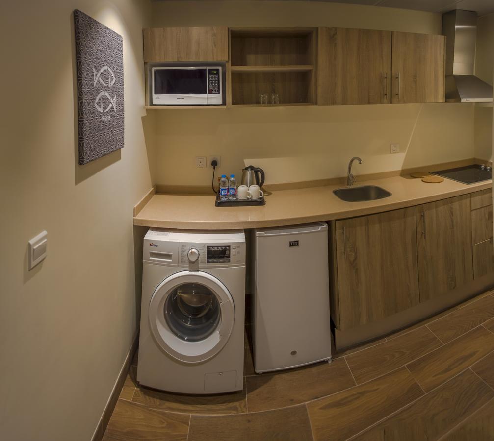 Burj Alhayat Hotel Suites Olaya Рияд Екстериор снимка